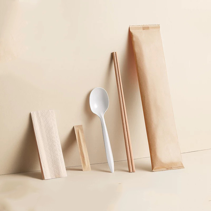 Chopsticks Indiúscartha Corn Stáirse Spúnóg Naipcín Socrú Sceanra Pacáistí Set Scannán Páipéir Indhíghrádaithe